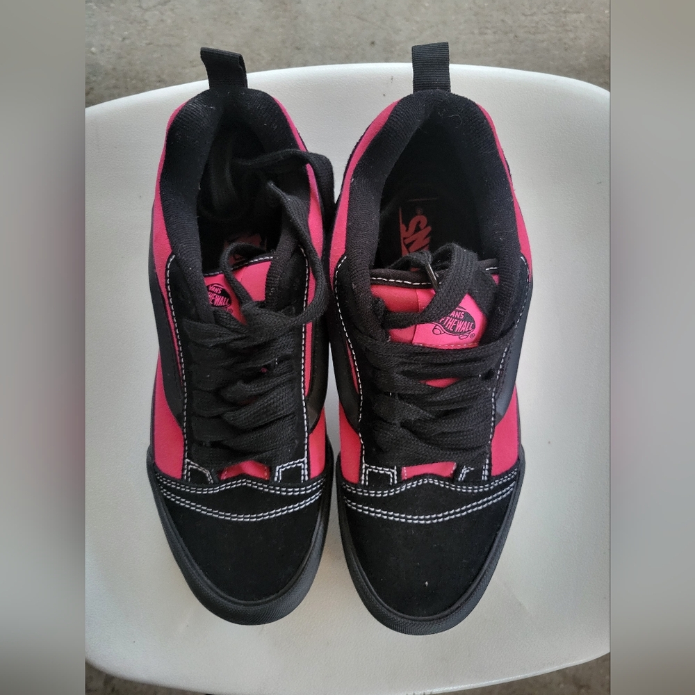 Vans Women's Bold Black and Pink Sneakers - Picture 4 of 11